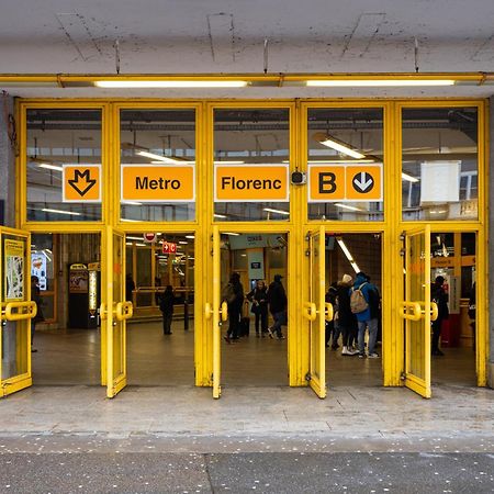 Stay2Gether Beige Nest - Metro Florenc Praha Bagian luar foto